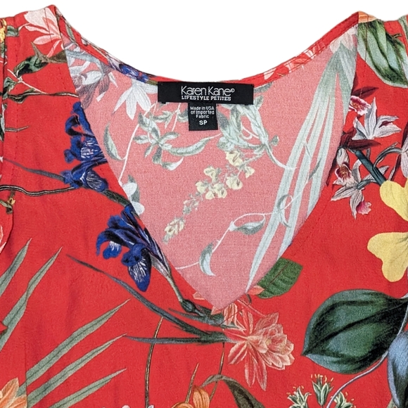 🍂 3/$15 - NWOT Karen Kane Lifestyle Ruffle Sleeve Floral Top, Size Small Petite - Picture 2 of 5
